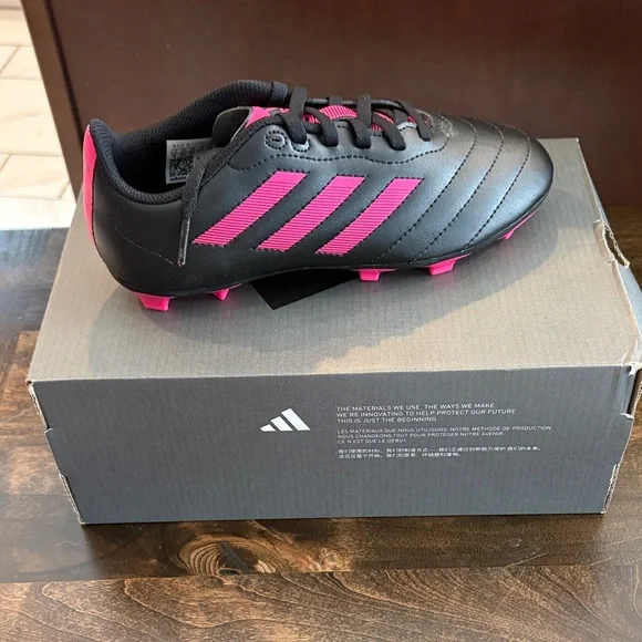 Adidas Goletto Cleats for soccer/football - sz 4 NWT - Picture 1 of 4